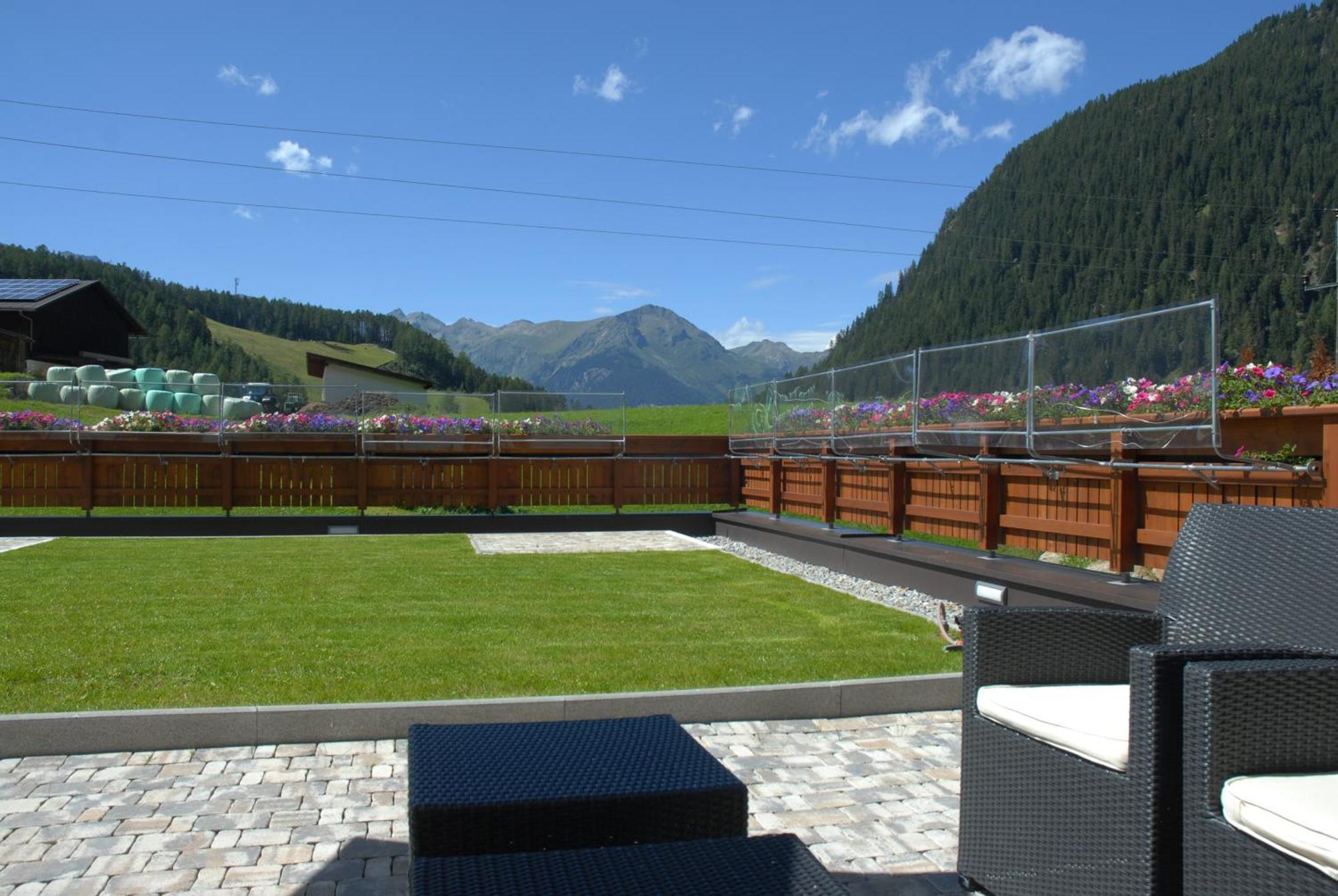 Delano Apartment